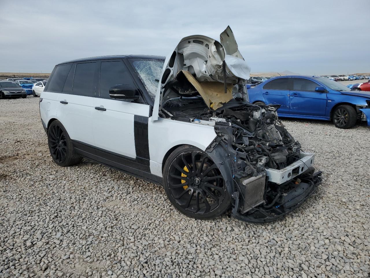 2016 Land Rover Range Rover - Image 4