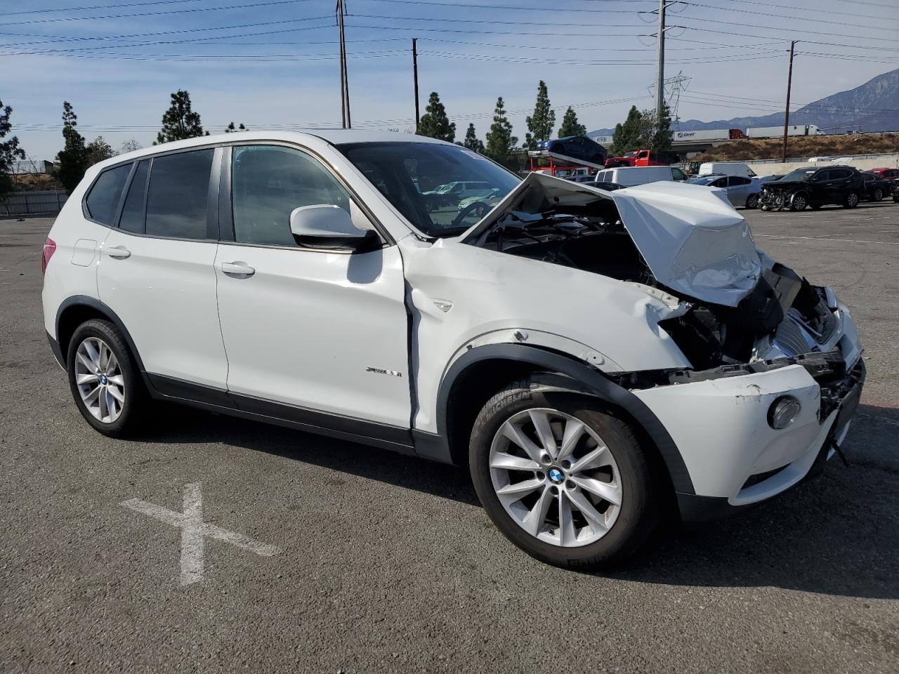 VIN 5UXWX9C50E0D30408 2014 BMW X3 no.4