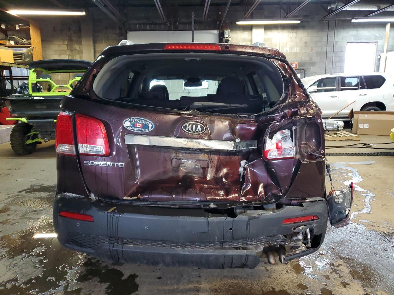2011 Kia Sorento Base VIN: 5XYKT3A29BG139221 Lot: 81924054