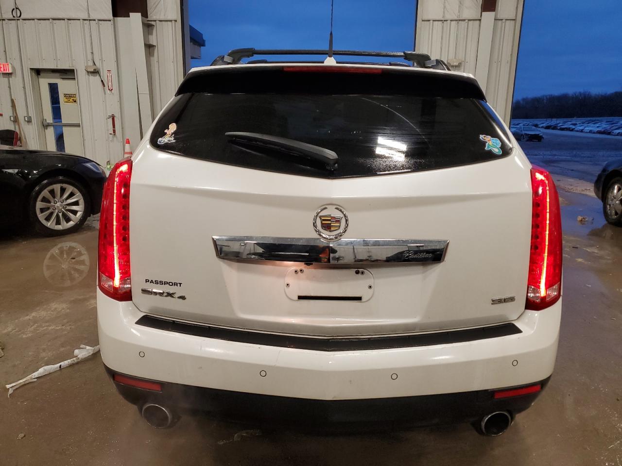 2012 Cadillac Srx Luxury Collection VIN: 3GYFNDE35CS572677 Lot: 81637234