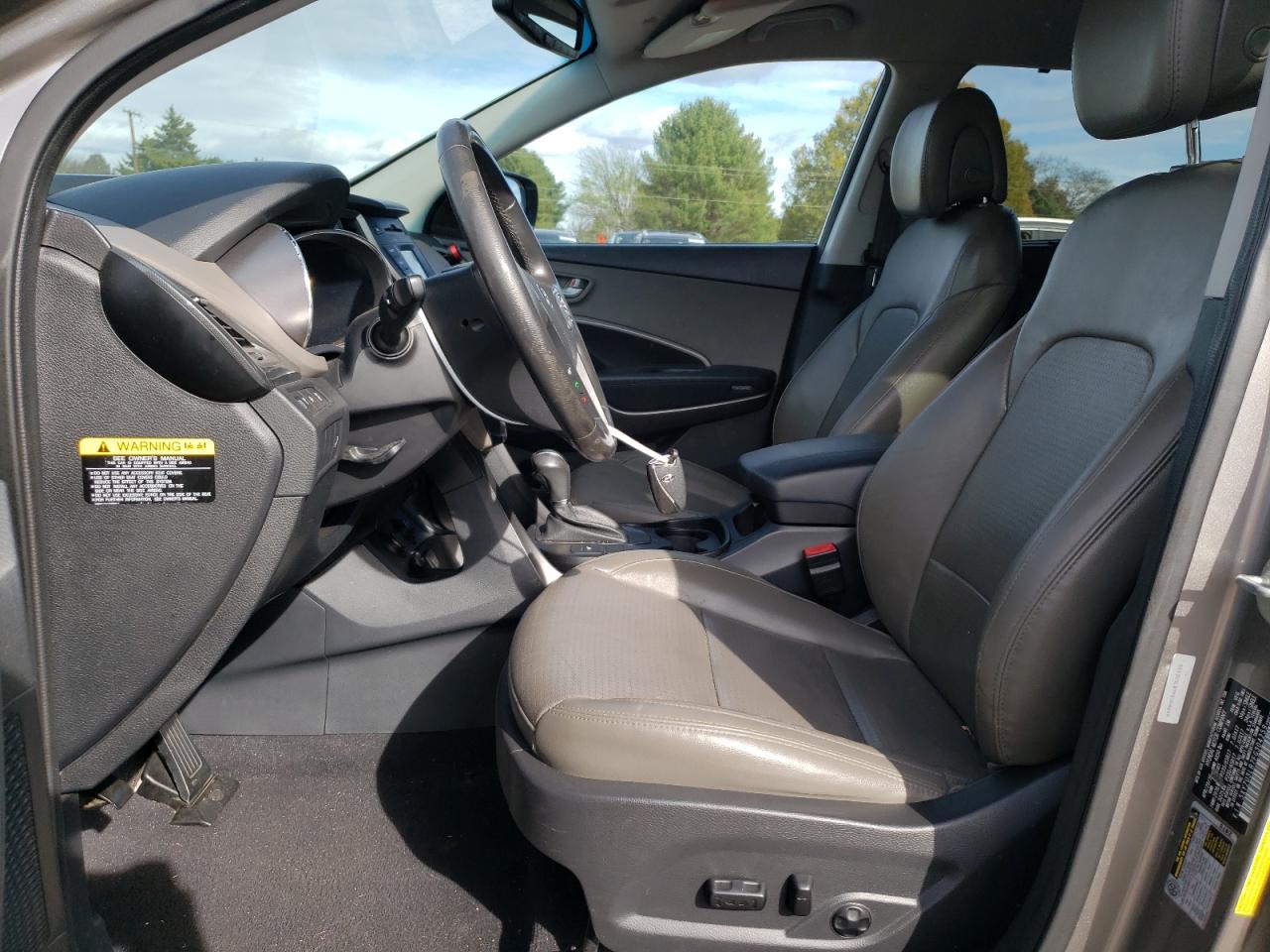 2015 Hyundai Santa Fe - Image 7