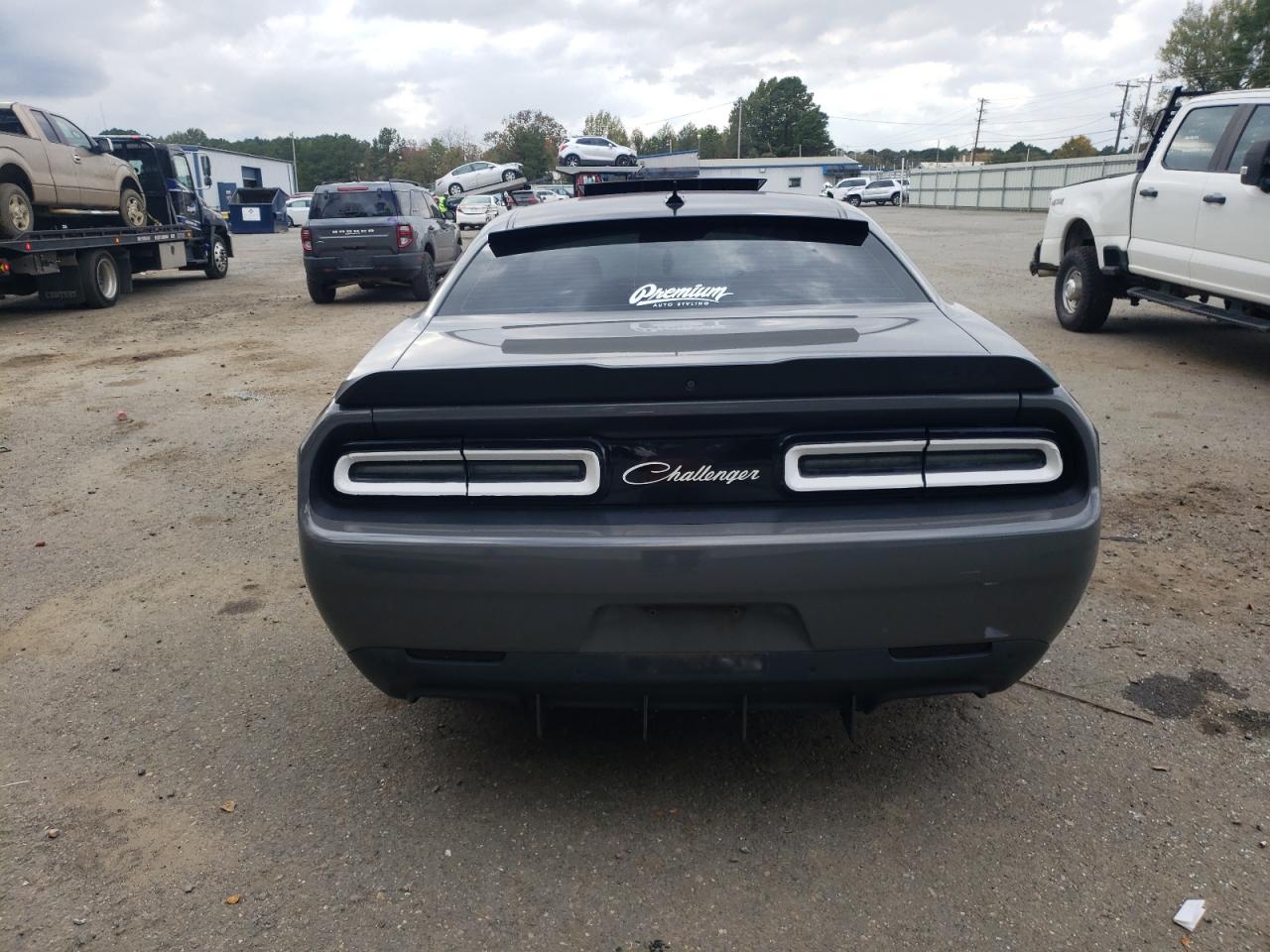 2017 Dodge Challenger - Image 6