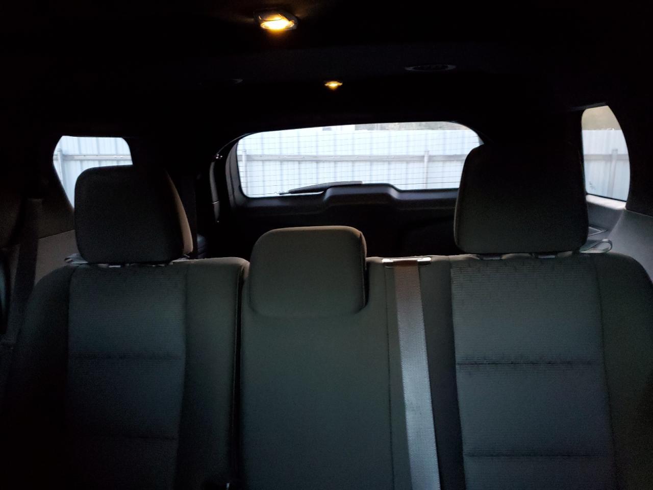 2015 Ford Explorer - Image 10