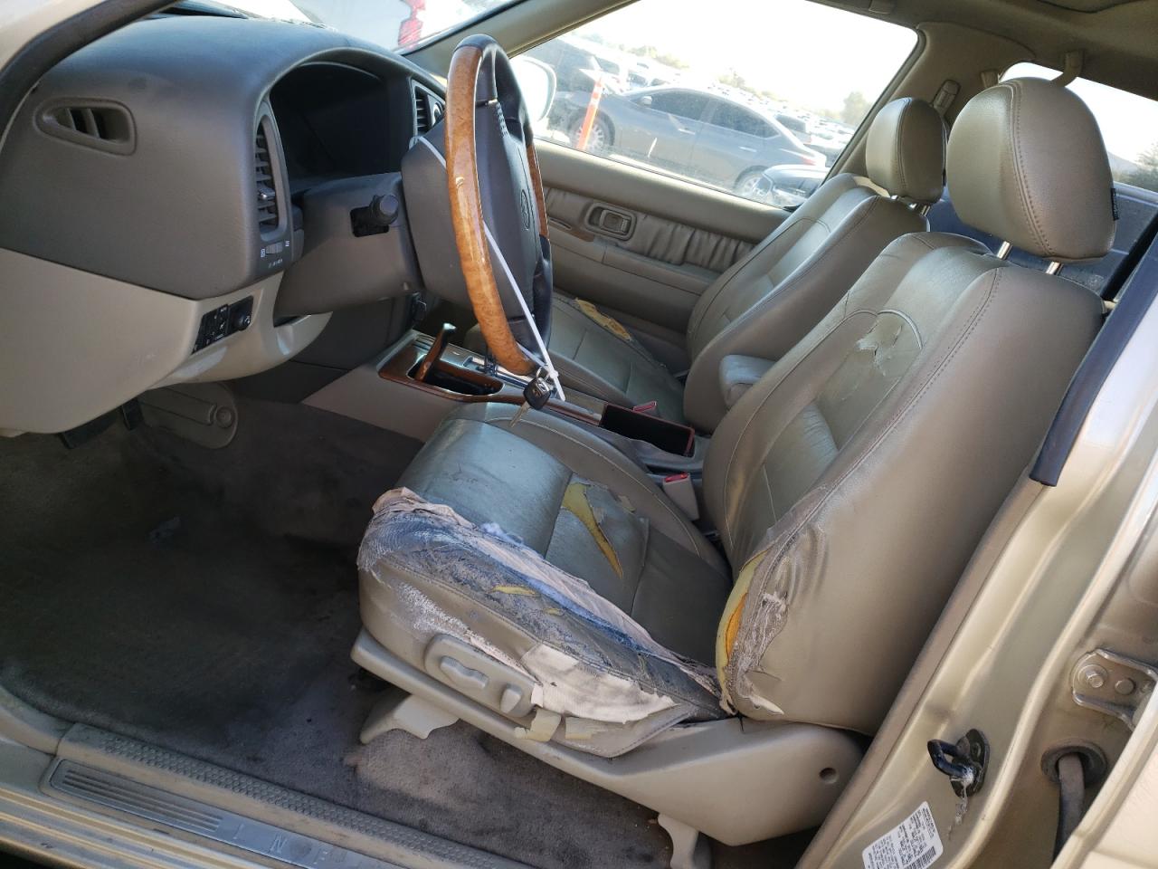 2001 Infiniti Qx4 VIN: JNRDR09Y61W218281 Lot: 81807224