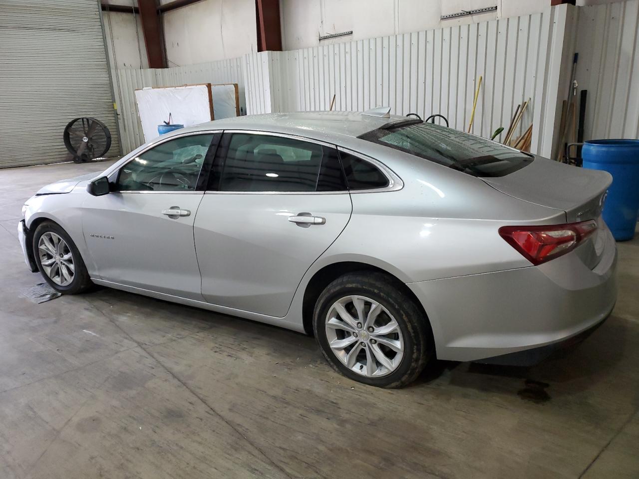 2021 Chevrolet Malibu - Image 2