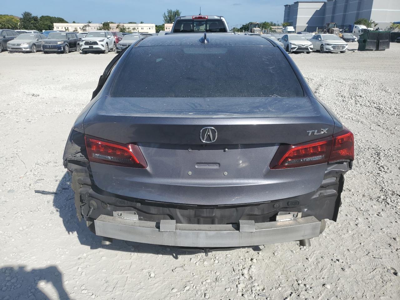 VIN 19UUB1F31HA002222 2017 ACURA TLX no.6