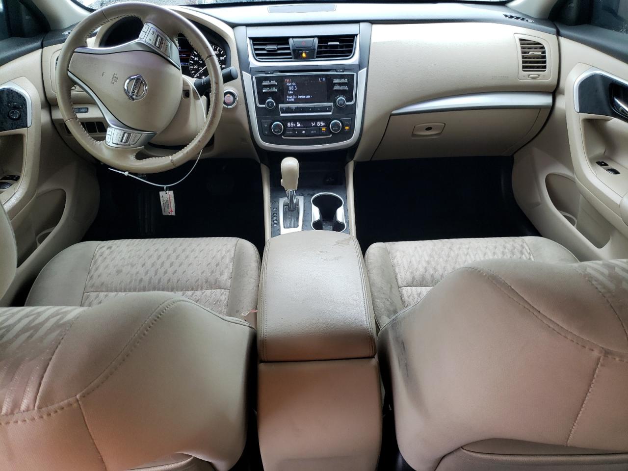 2017 Nissan Altima - Image 8