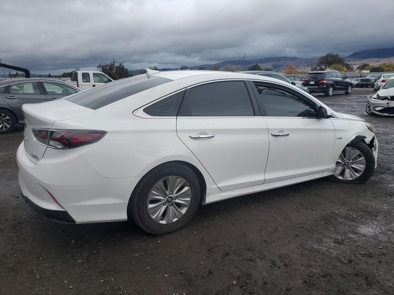 2019 Hyundai Sonata - Image 3