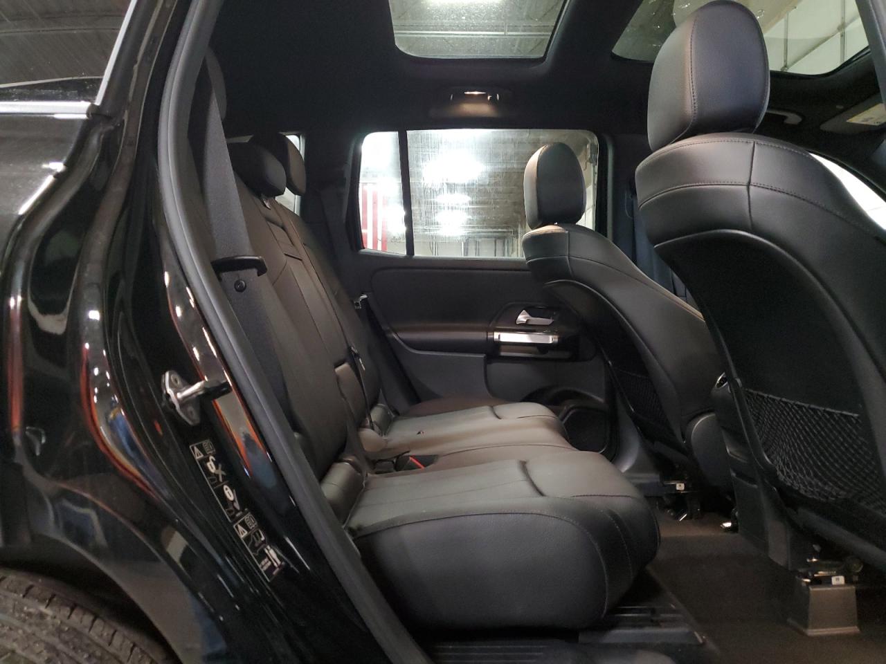 2021 Mercedes-Benz GLB - Image 11