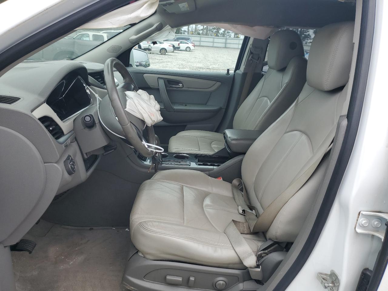 2016 Chevrolet Traverse - Image 7