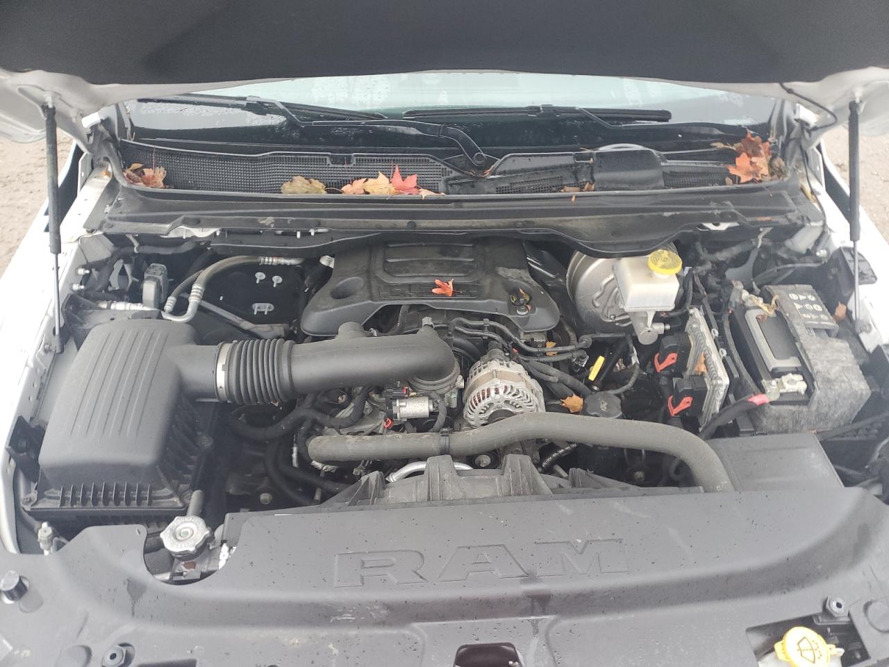 2020 RAM 1500 - Image 12