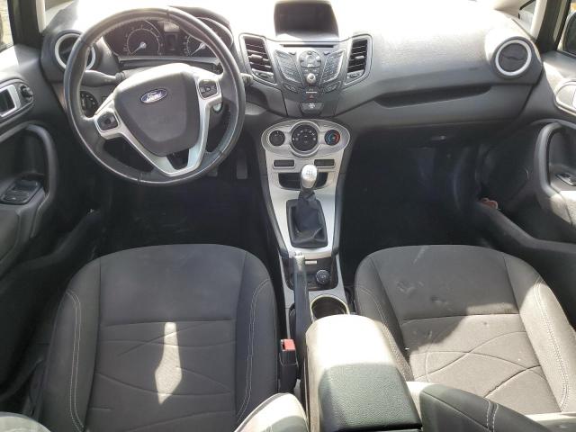  FORD FIESTA 2016 Сірий