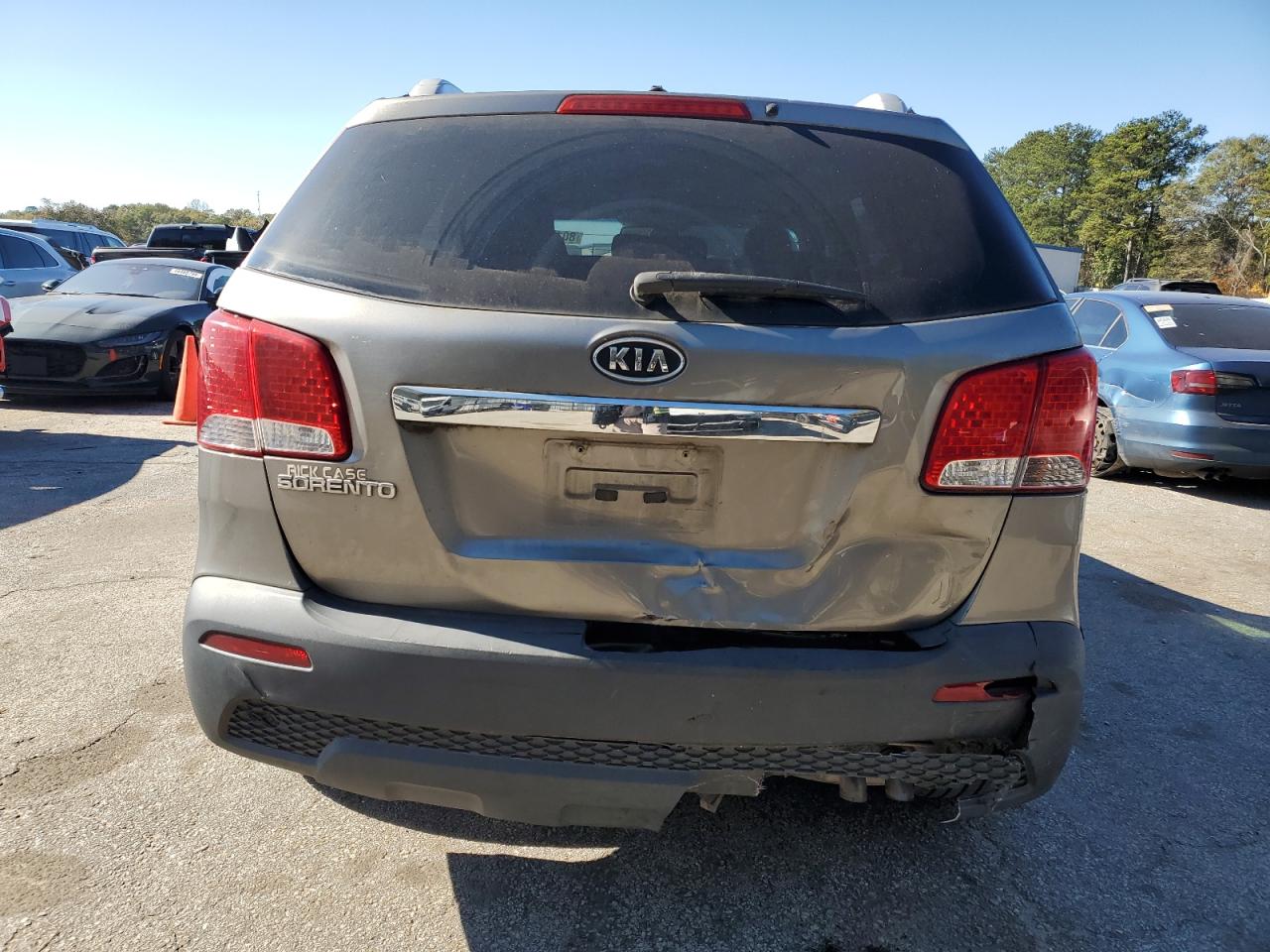 2011 Kia Sorento Base VIN: 5XYKT4A20BG096538 Lot: 80127064