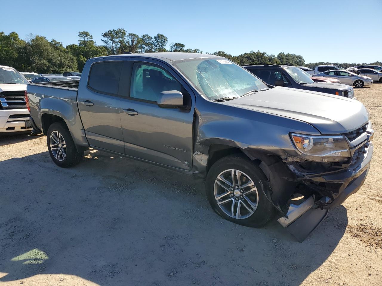 VIN 1GCGSBEN5M1250035 2021 CHEVROLET COLORADO no.4