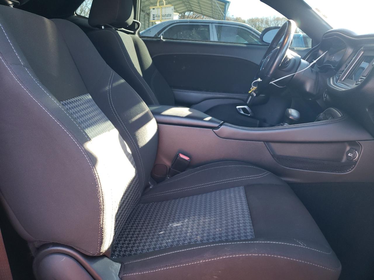 2020 Dodge Challenger - Image 7