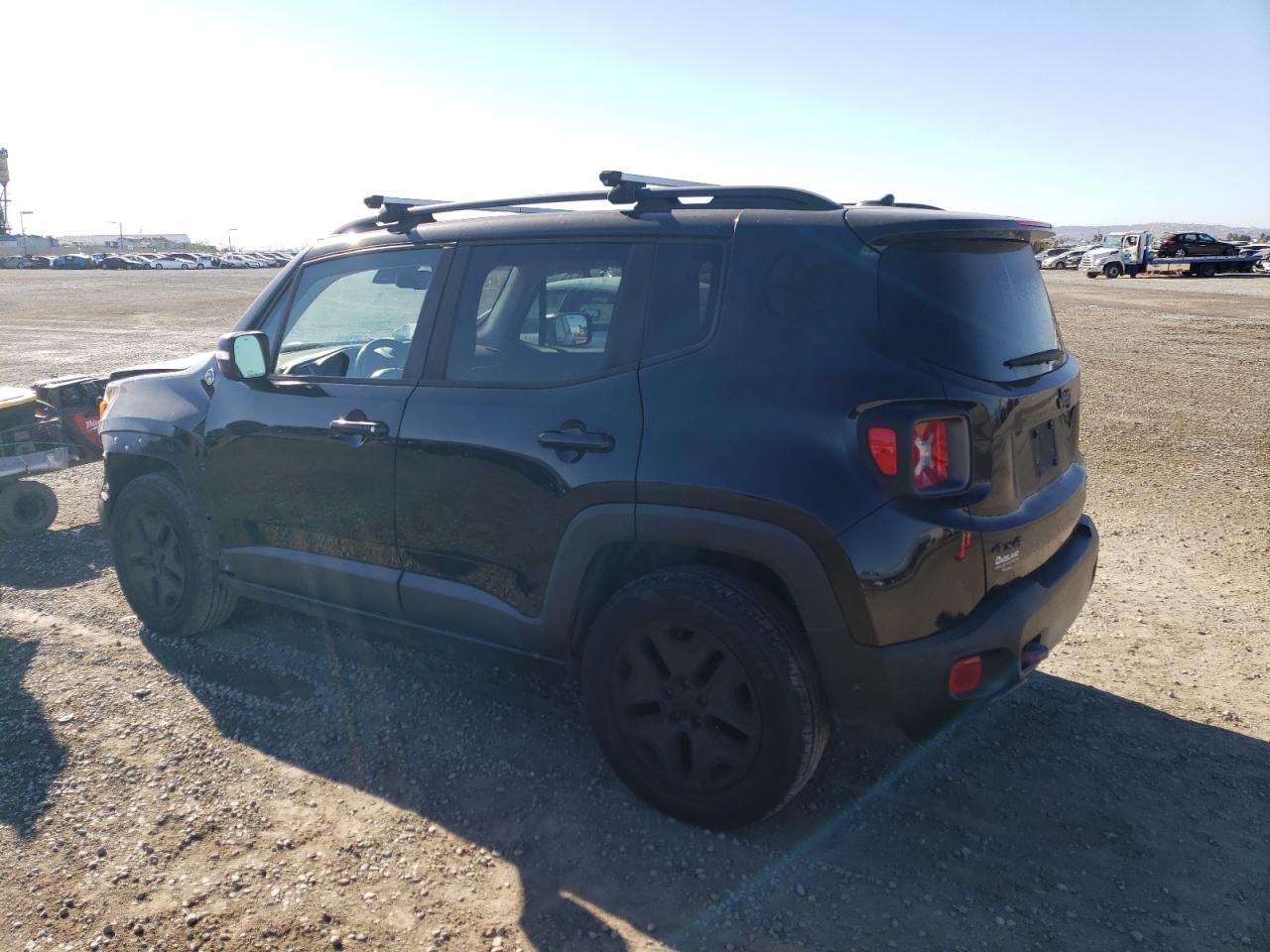 2017 Jeep Renegade - Image 2