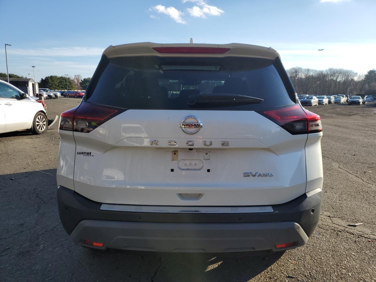 2021 Nissan Rogue - Image 6