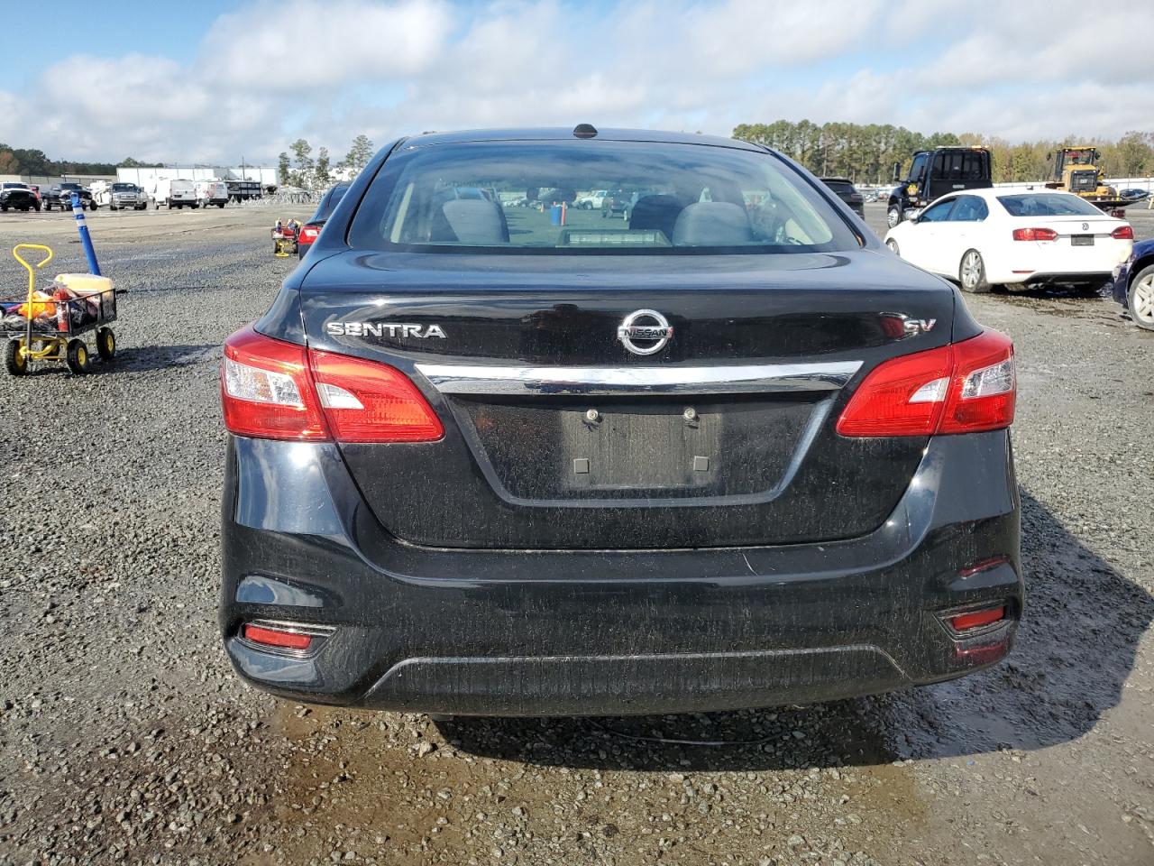 2017 Nissan Sentra S VIN: 3N1AB7APXHY371948 Lot: 78456374