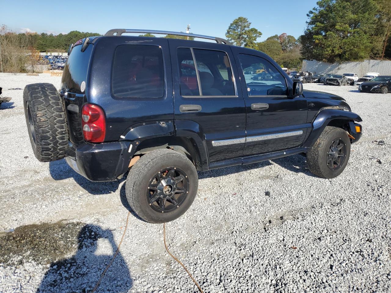 2005 Jeep Liberty (North America) - Image 3