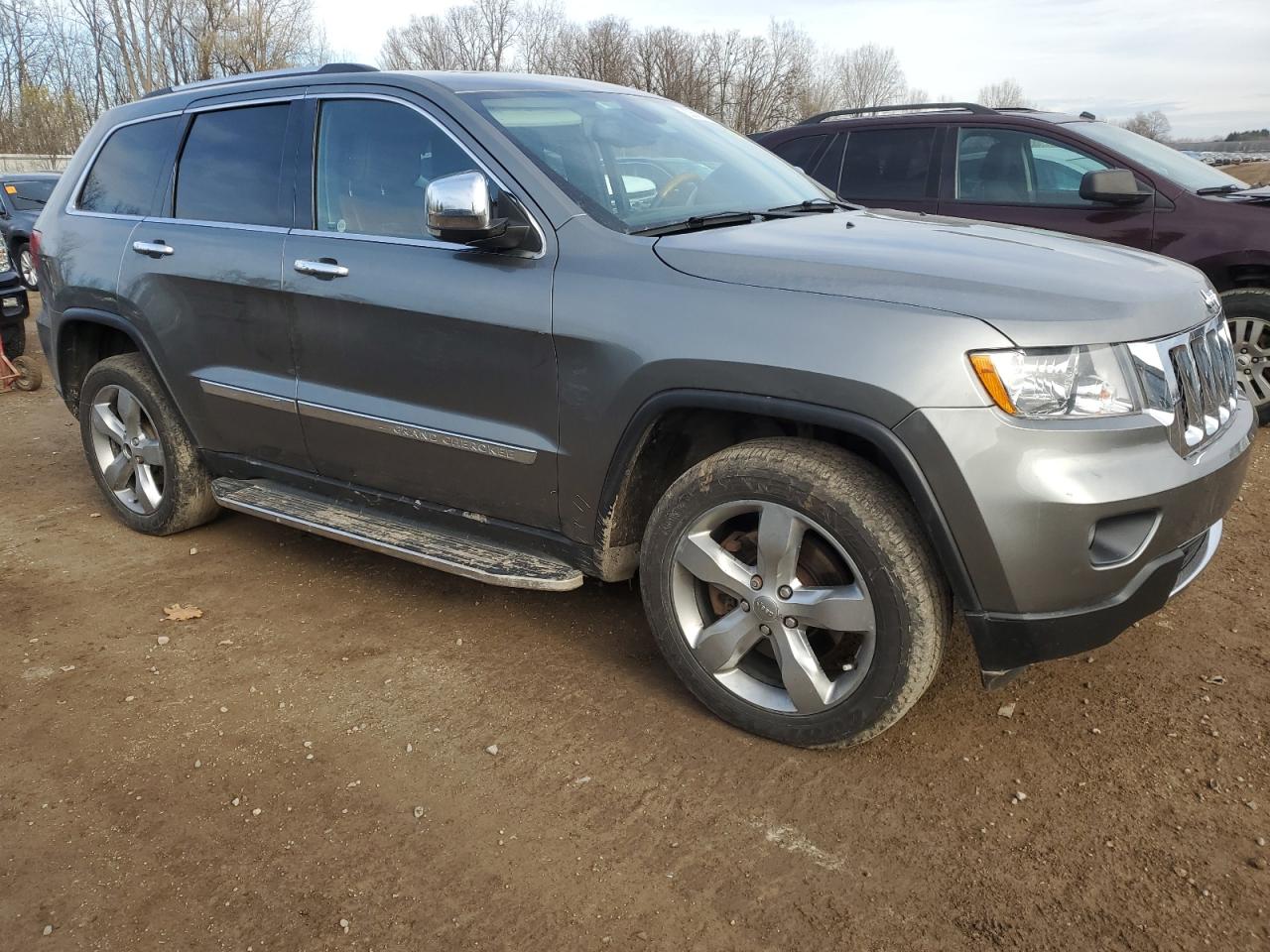 2013 Jeep Grand Cherokee - Image 4