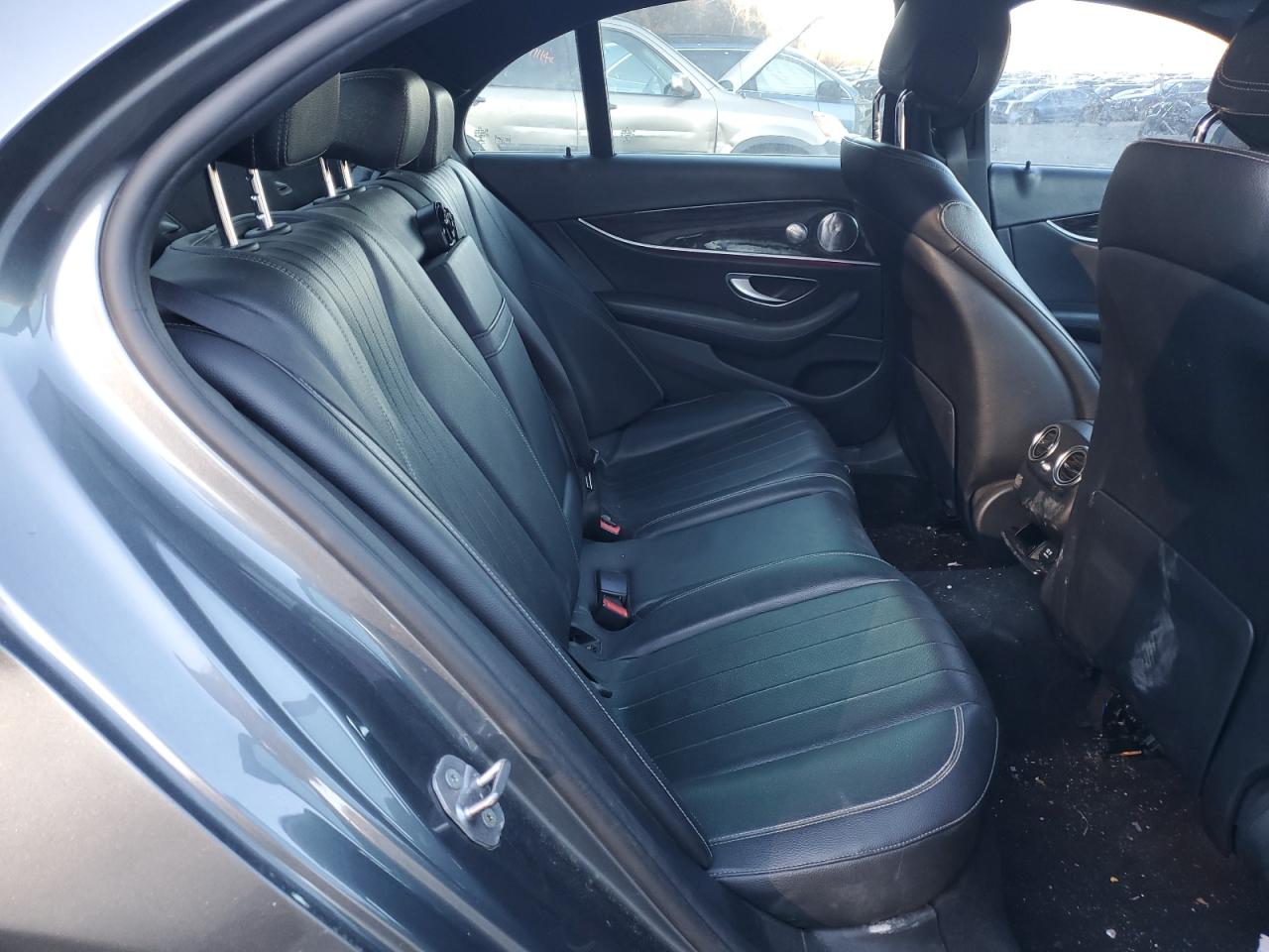 2017 Mercedes-Benz E-klasse - Image 10