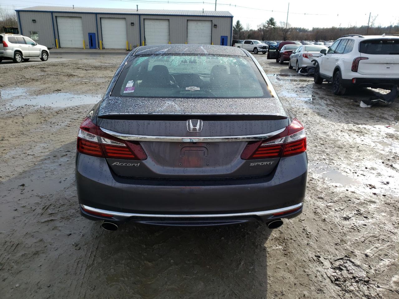 VIN 1HGCR2F57GA177975 2016 HONDA ACCORD no.6