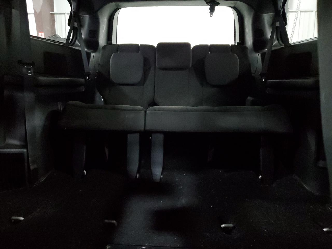 2018 Dodge Caravan - Image 10
