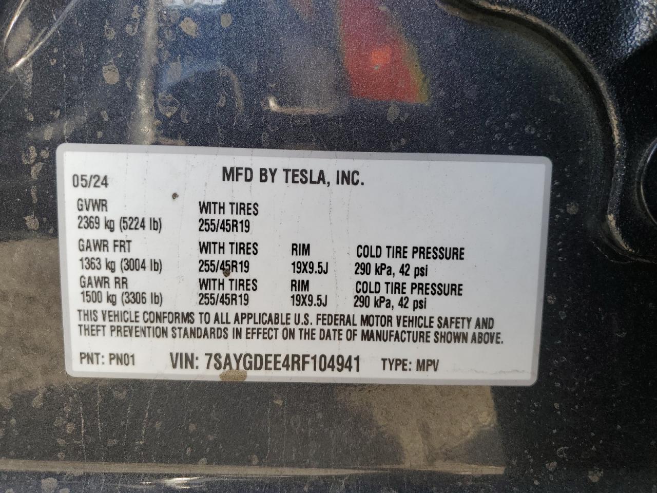 2024 Tesla Model Y VIN: 7SAYGDEE4RF104941 Lot: 80103354