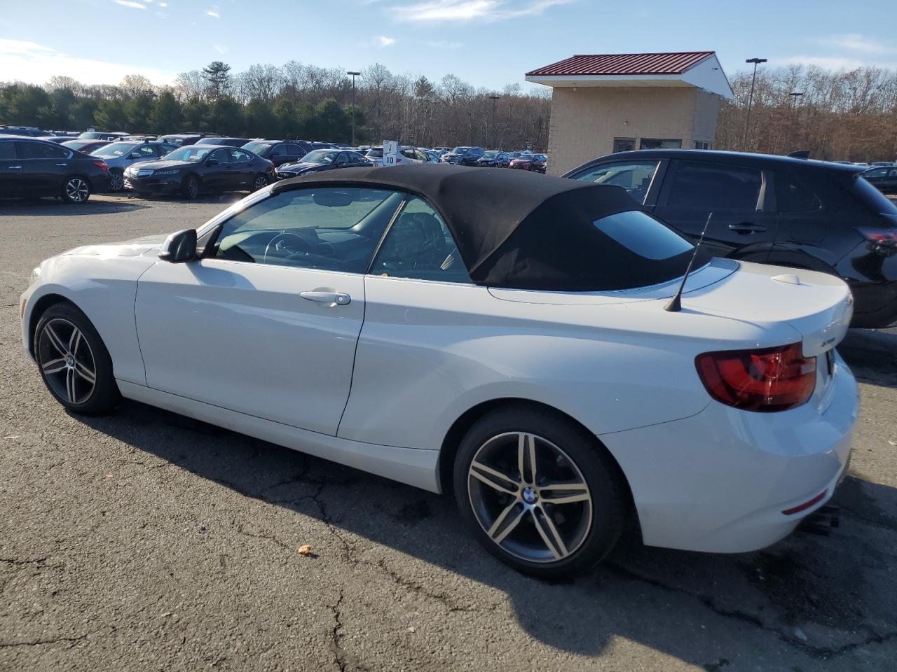 2017 BMW 2er - Image 2