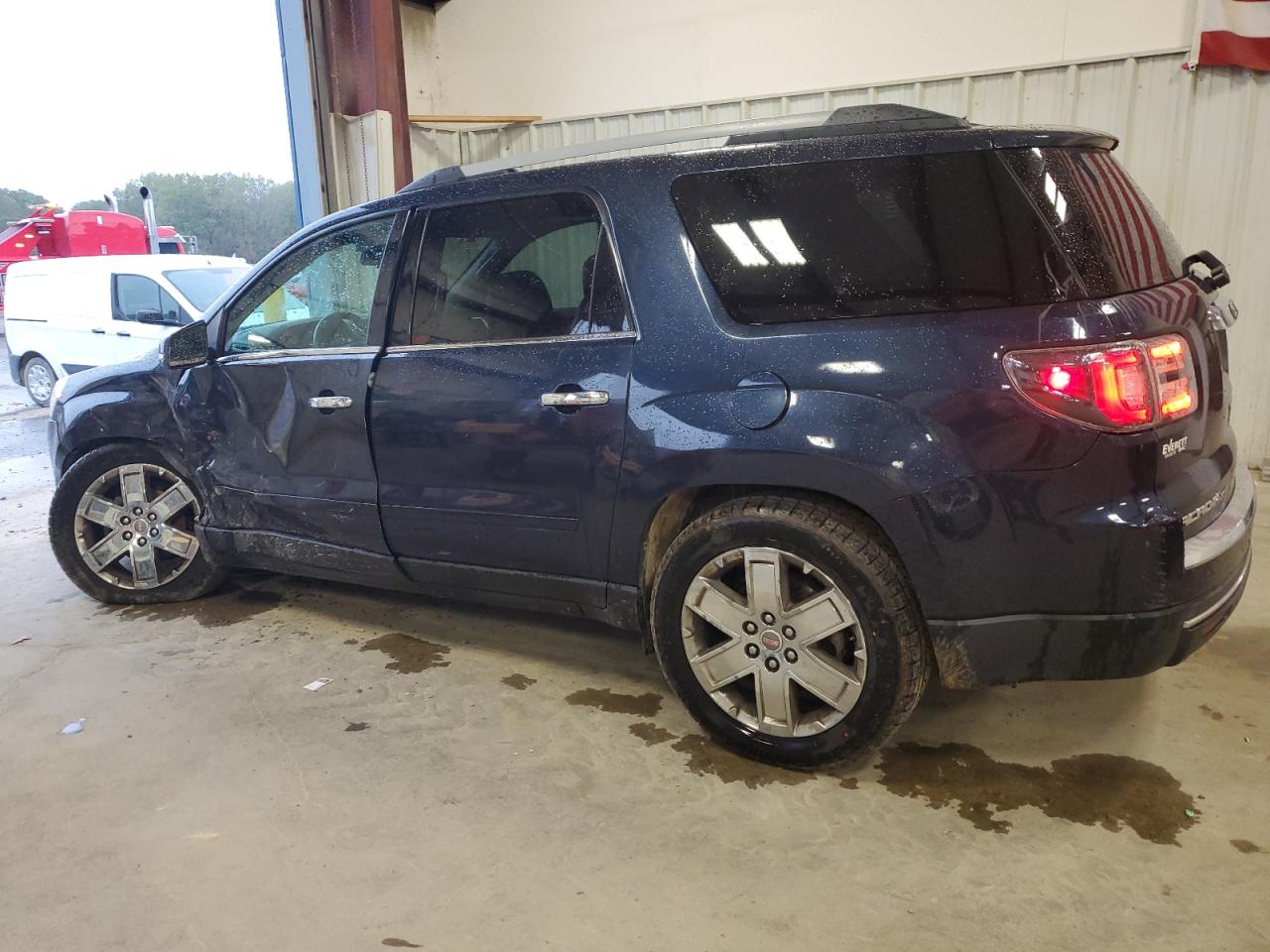 2017 GMC Acadia - Image 2