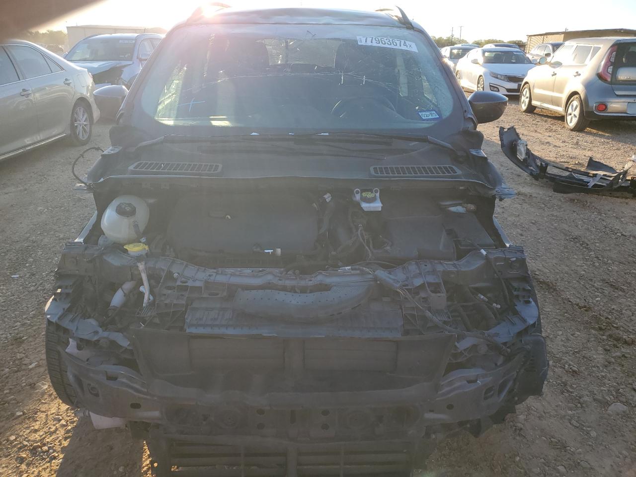 VIN 1FMCU0GD0JUD02971 2018 FORD ESCAPE no.5