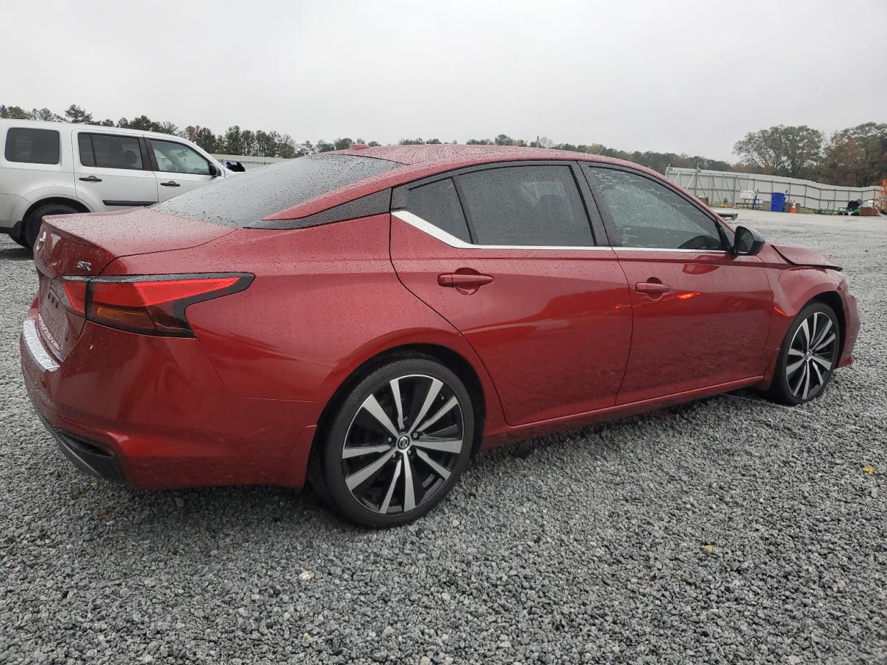 2020 Nissan Altima - Image 3
