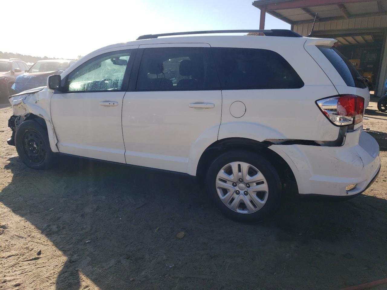 2019 Dodge Journey - Image 2
