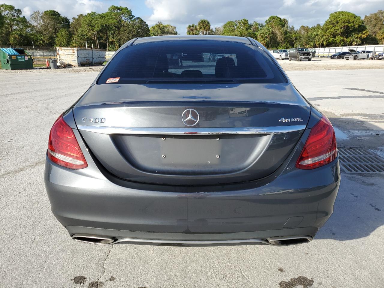 2015 Mercedes-Benz C 300 4Matic VIN: 55SWF4KB0FU022118 Lot: 80579924