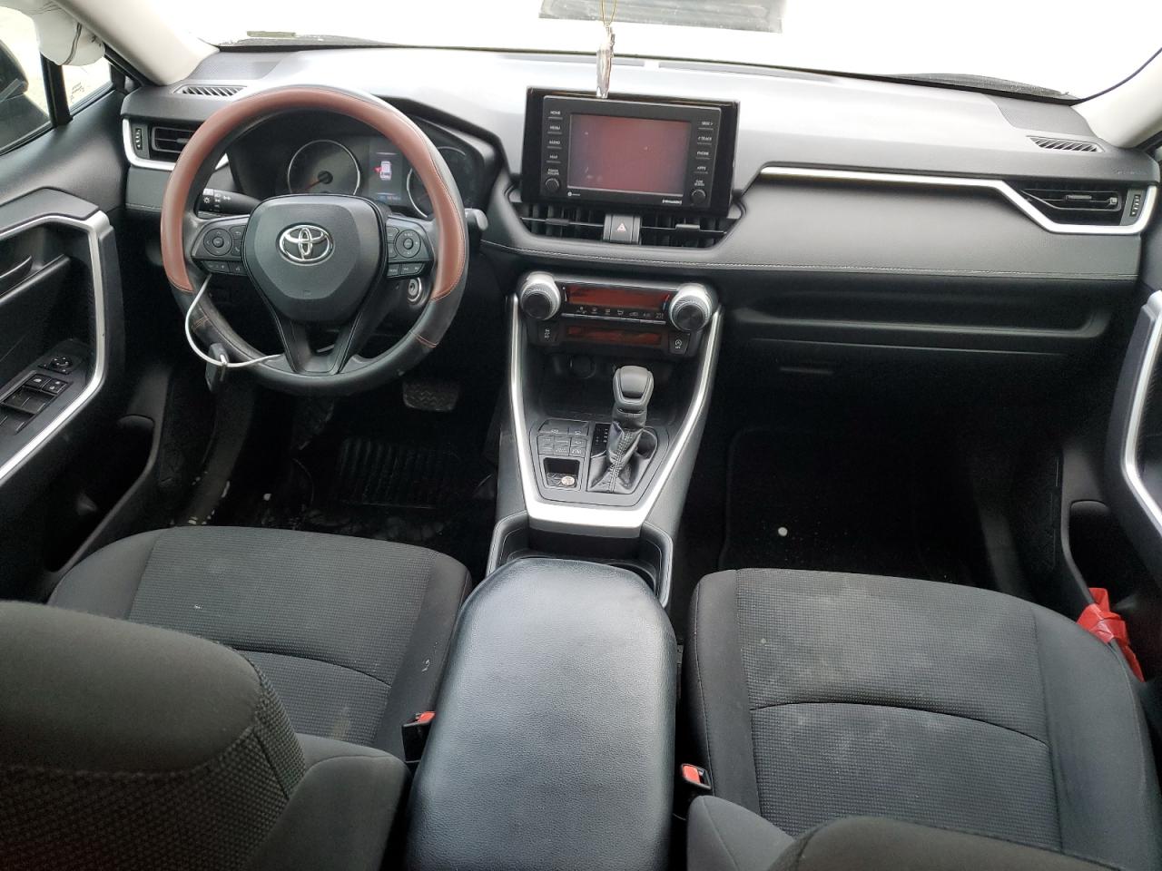 2020 Toyota RAV 4 - Image 8