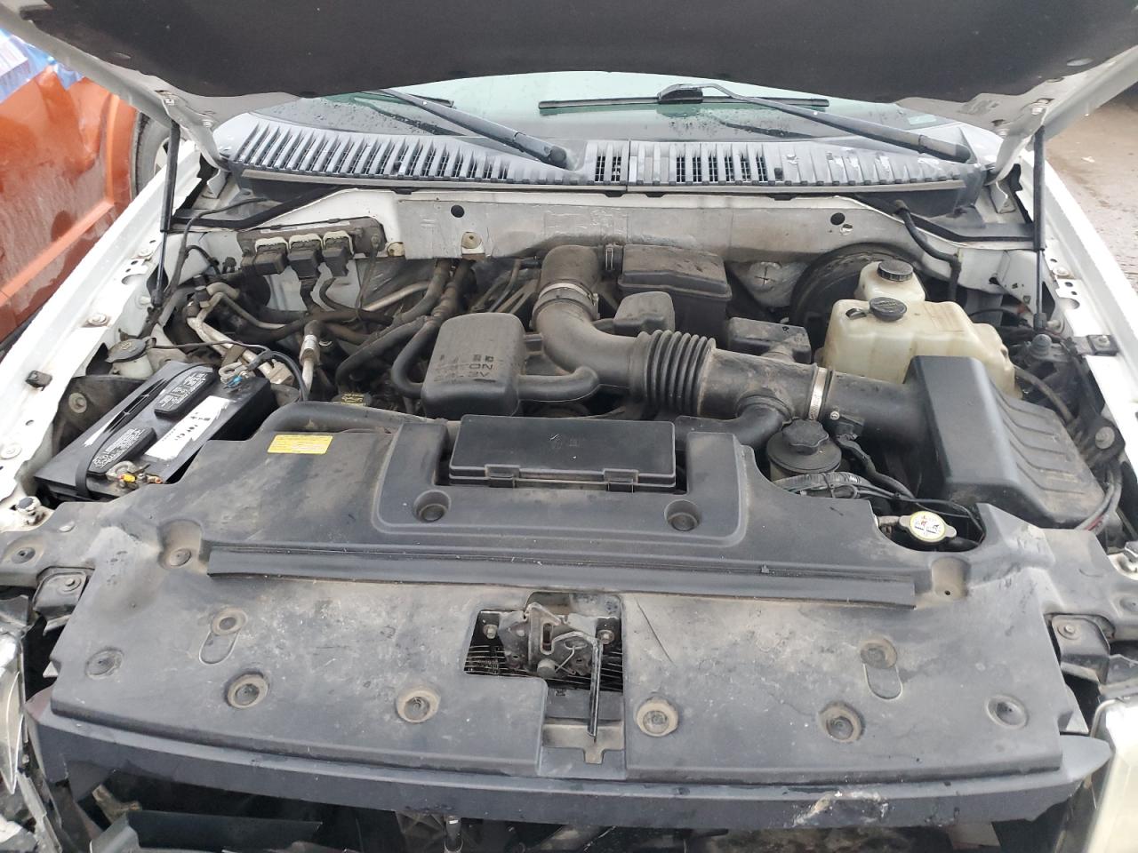 2009 Ford Expedition - Image 12