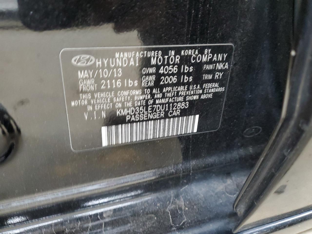 2013 Hyundai Elantra - Image 12