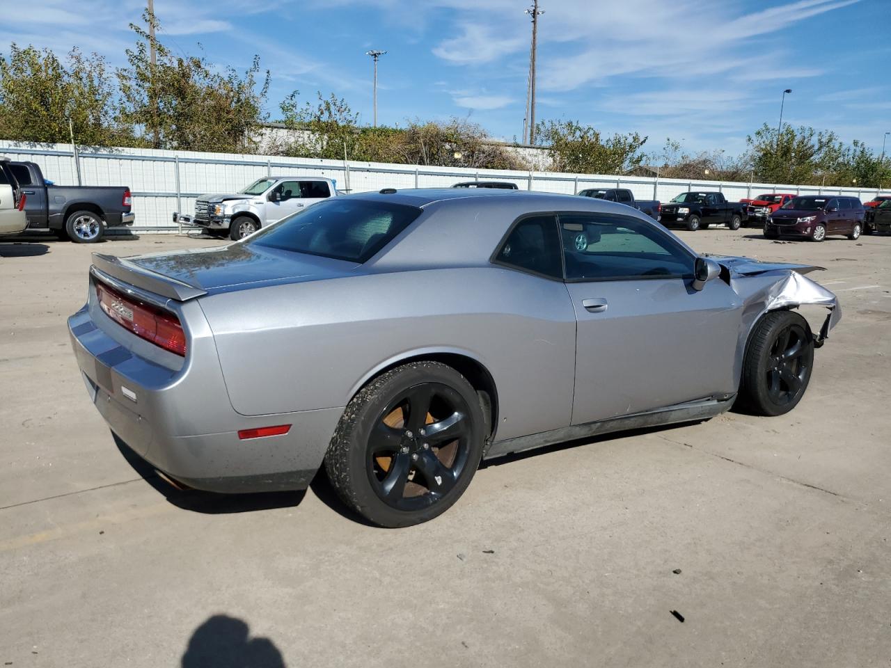 2014 Dodge Challenger - Image 3