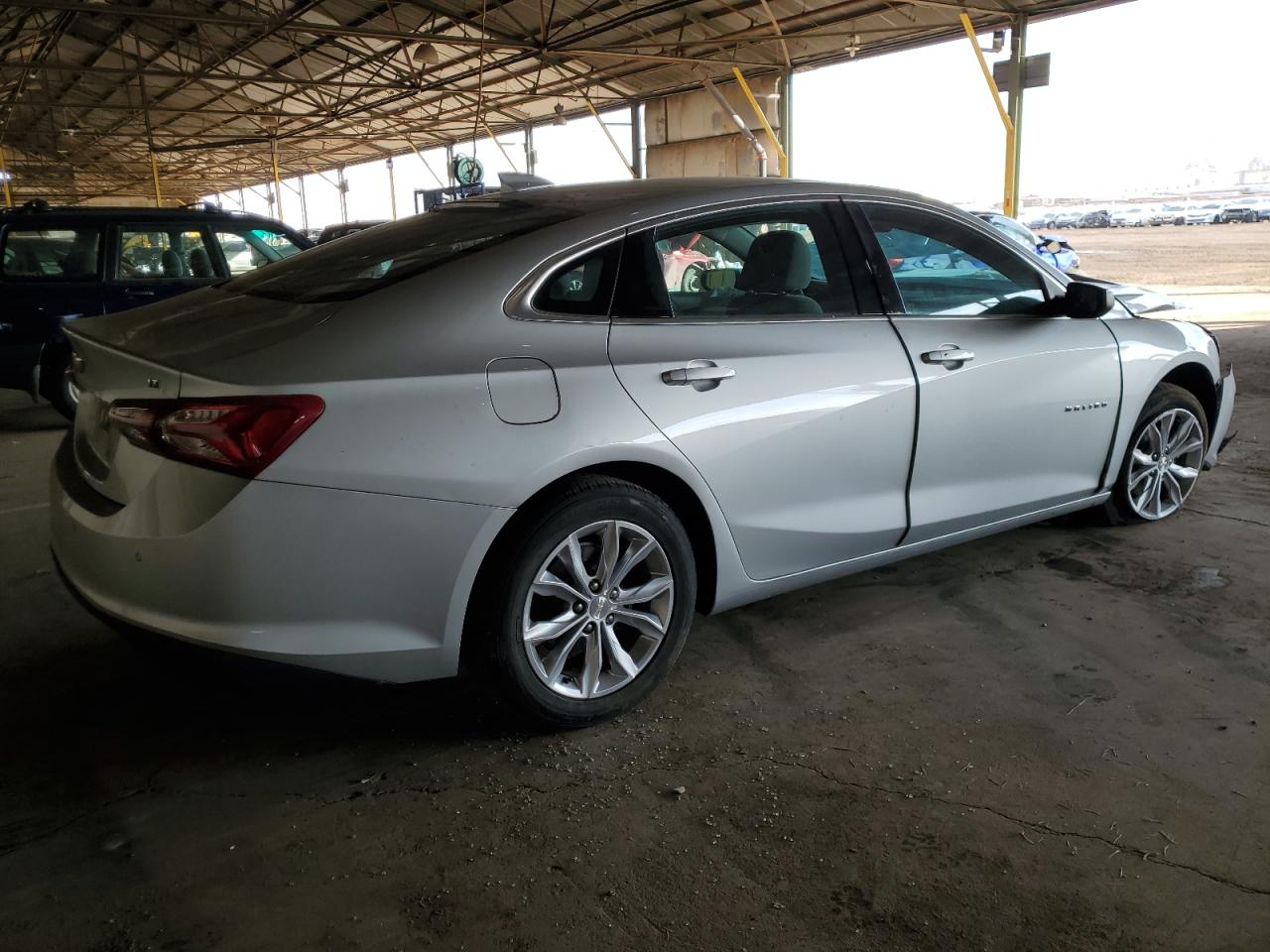2021 Chevrolet Malibu - Image 3