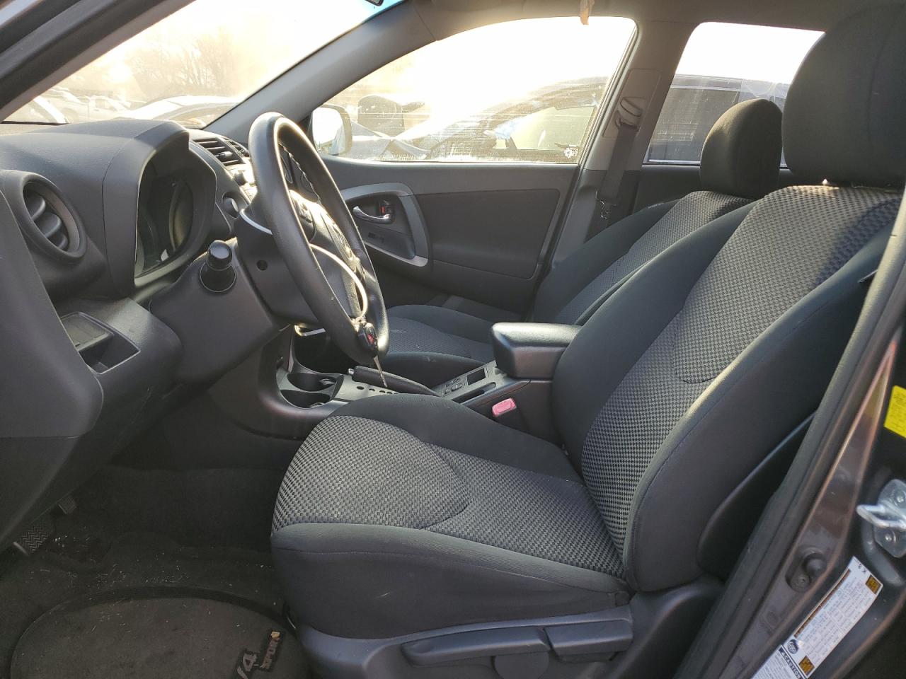 2011 Toyota RAV 4 - Image 7