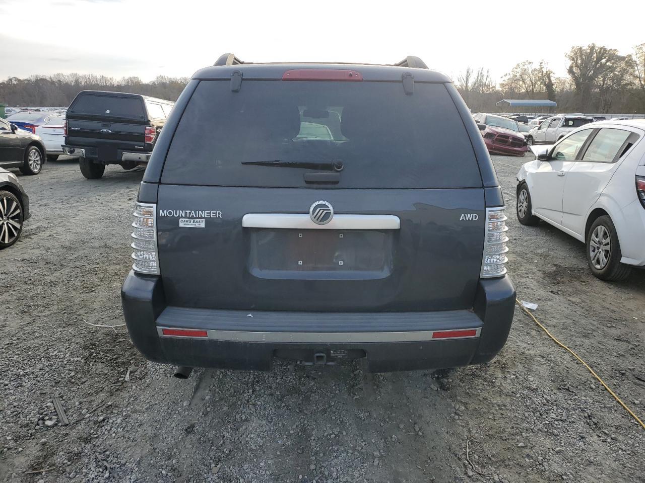 2007 Mercury Mountaineer Luxury VIN: 4M2EU47E27UJ16915 Lot: 82478464