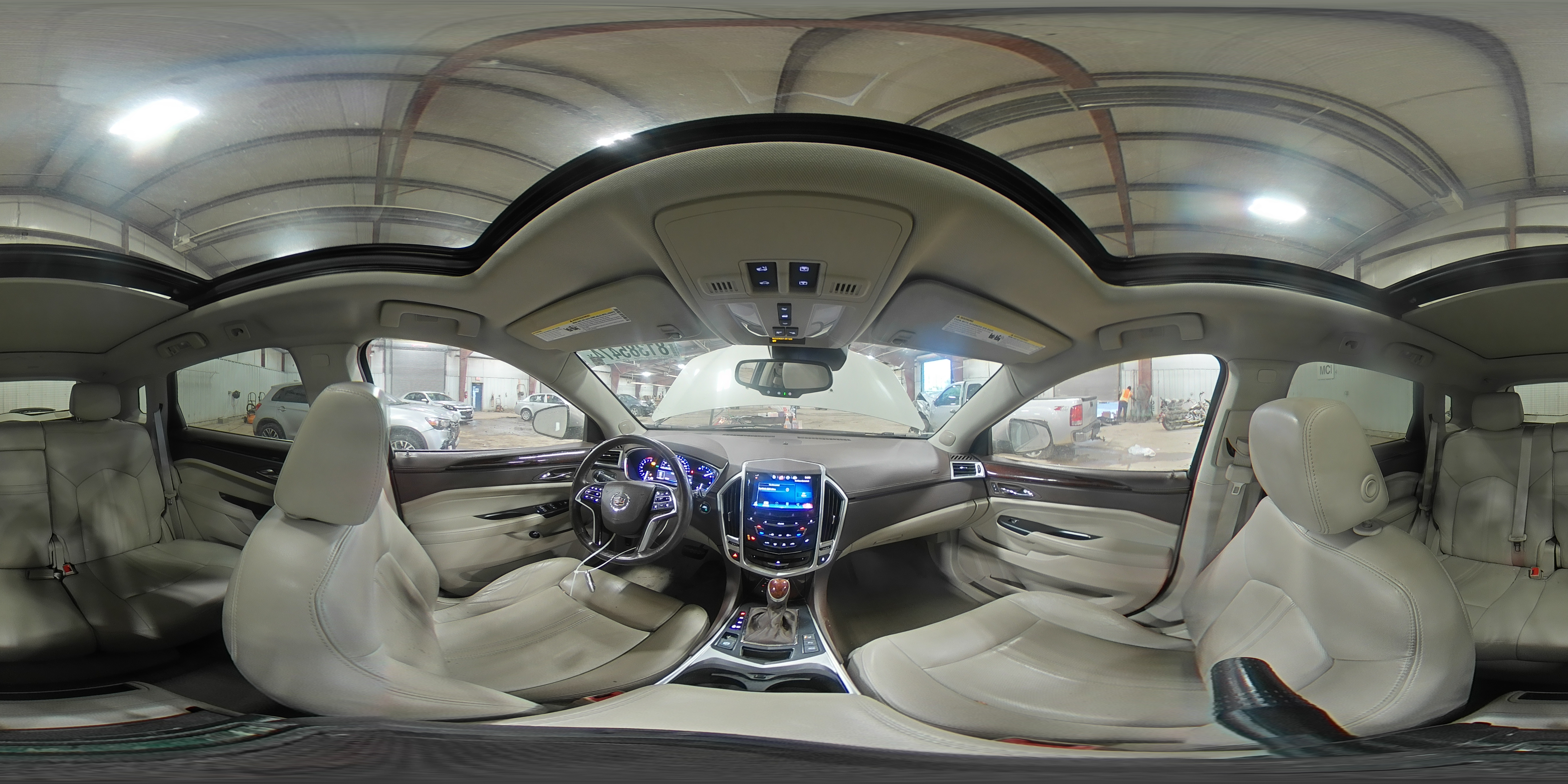 2016 Cadillac SRX - Image 14