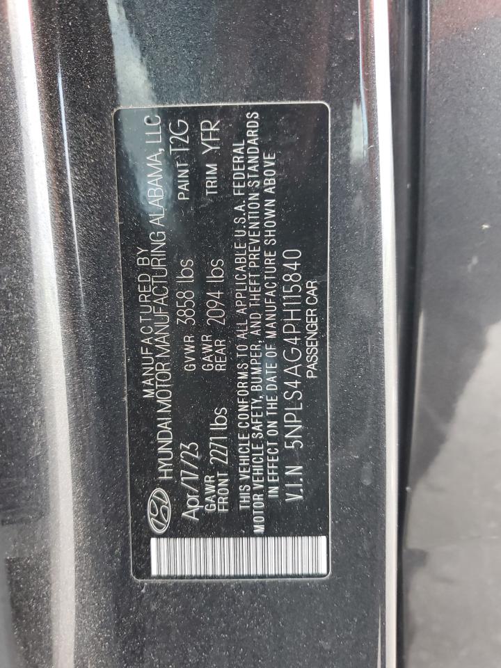 2023 Hyundai Elantra - Image 12