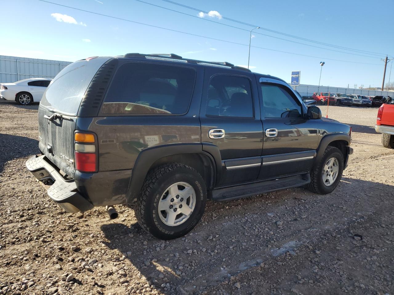 2004 Chevrolet Tahoe - Image 3