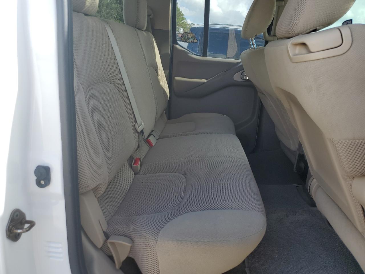 2012 Nissan Navara (Frontier) - Image 10
