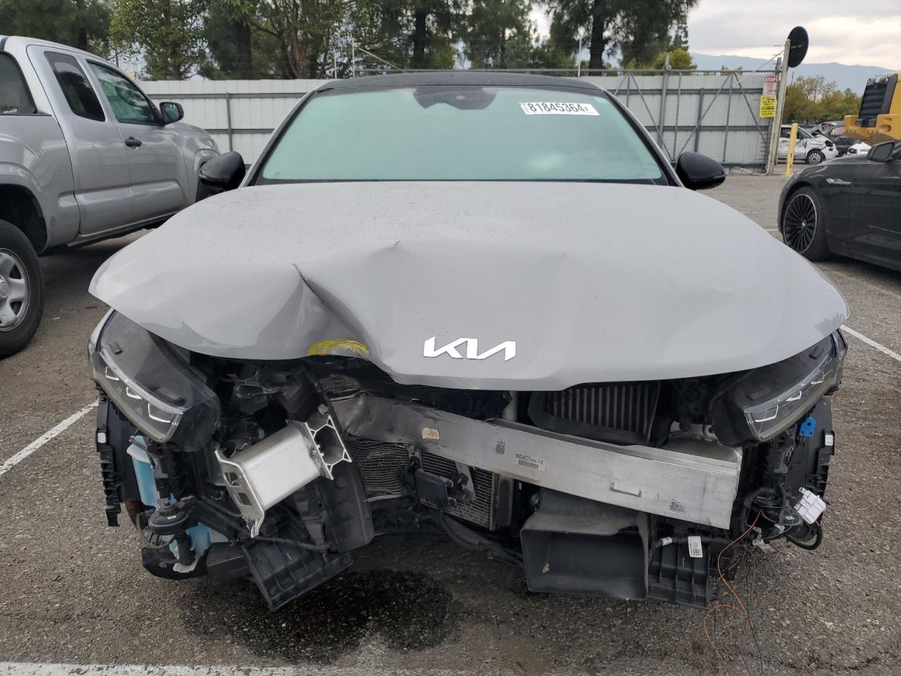 2022 Kia K5 - Image 5