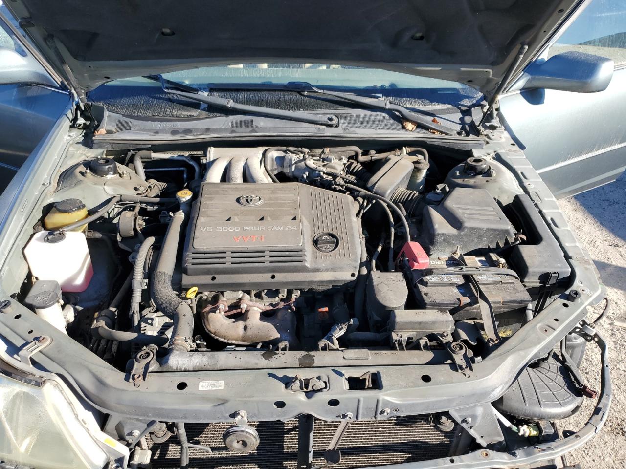 2004 Toyota Avalon - Image 11