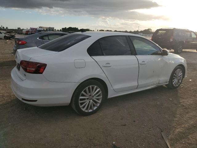  VOLKSWAGEN JETTA 2016 Белый