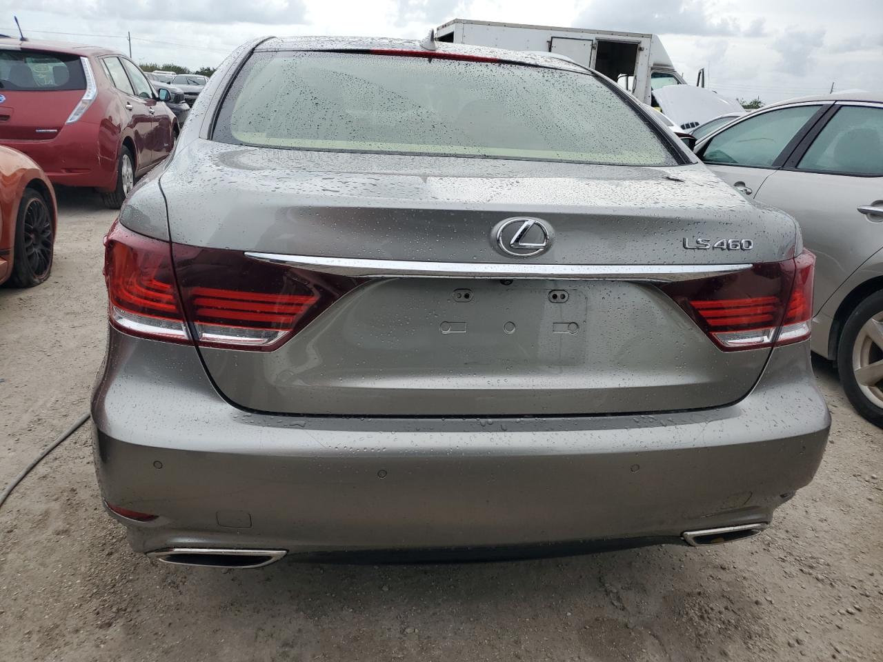 2017 Lexus LS - Image 6