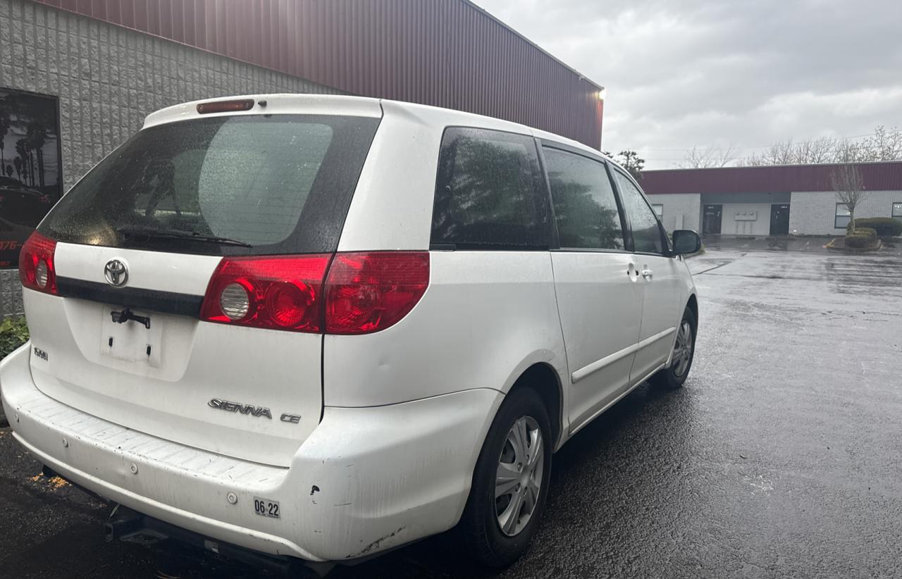 2009 Toyota Sienna - Image 4